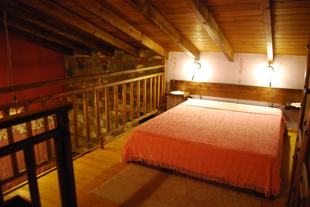 Tzivaeri Hotel Likodhromion ภายนอก รูปภาพ