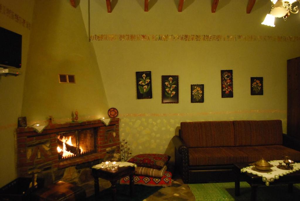 Tzivaeri Hotel Likodhromion ห้อง รูปภาพ