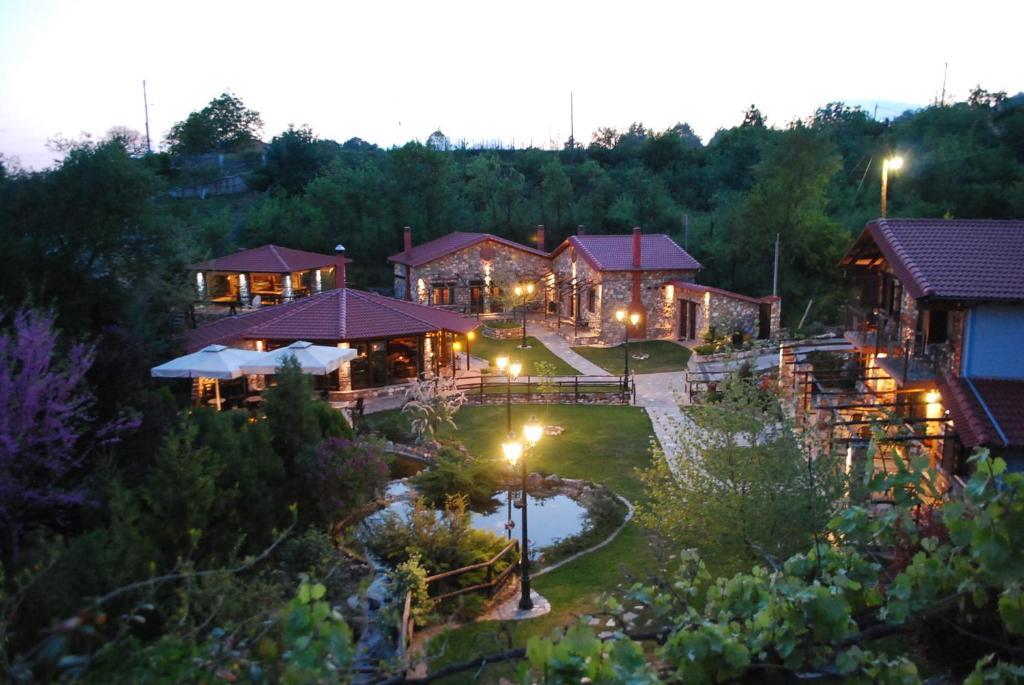 Tzivaeri Hotel Likodhromion ภายนอก รูปภาพ